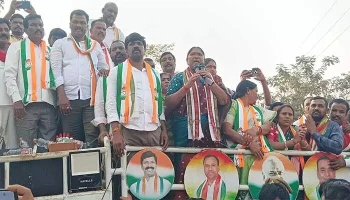 చిట్యాల మహిళలకు రైస్ మిల్లు మంజూరు చేయిస్తా : మంత్రి సీతక్క చిట్యాల మహిళలకు రైస్ మిల్లు మంజూరు చేయిస్తా : మంత్రి సీతక్క