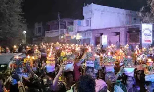 అంబరాన్నంటిన పెద్దమ్మ తల్లి పండుగ