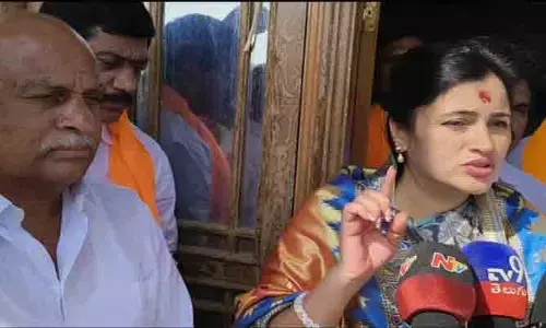 ఎంఐఎంను గెలిచిన చోట్లల్ల గొడవలు, అత్యాచారాలే..!