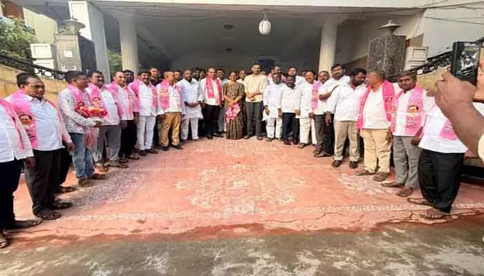 బీఆర్ఎస్ లో చేరిన బీజేపీ నాయకులు బీఆర్ఎస్ లో చేరిన బీజేపీ నాయకులు