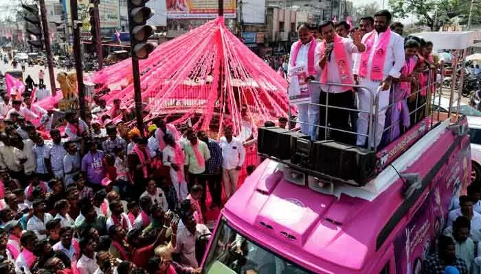 ఆ పథకాలు అమలు చేస్తే కాంగ్రెస్ కే ఓటు వేయండి.. కేటీఆర్ సంచలన వ్యాఖ్యలు ఆ పథకాలు అమలు చేస్తే కాంగ్రెస్ కే ఓటు వేయండి.. కేటీఆర్ సంచలన వ్యాఖ్యలు