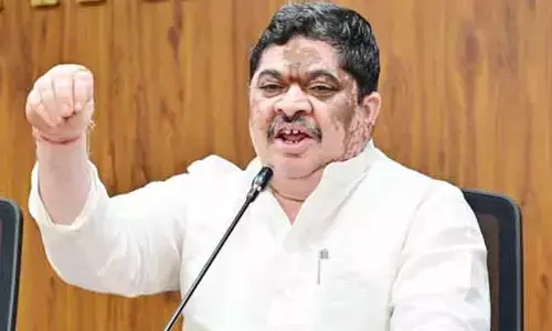 ఆ ఇద్దరి వల్లే కరీంనగర్ అవినీతిమయమైంది.. బండికి మంత్రి పొన్నం ప్రభాకర్ కౌంటర్