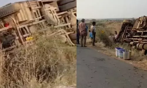 జమ్మలమడుగు వద్ద టూరిస్టు బస్సు బోల్తా.. 10 మందికి గాయాలు