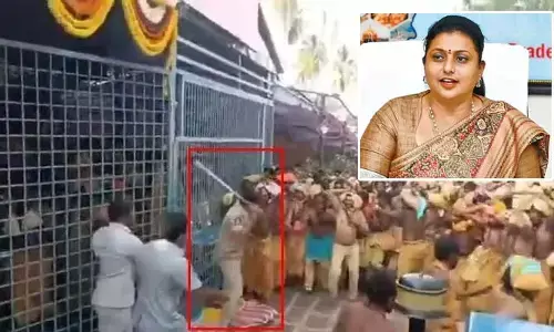 శ్రీశైలంలో శివస్వాములపై పోలీసుల లాఠీ ఛార్జ్.. స్పందించిన మాజీ మంత్రి రోజా