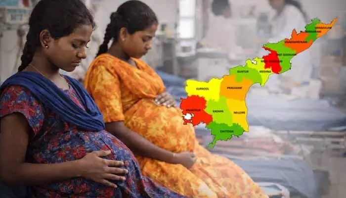 ఏపీలో ప్రమాదకర స్థాయిలో టీనేజీ ప్రెగ్నెన్సీలు.. దీనివల్ల నష్టాలేంటి? ఏపీలో ప్రమాదకర స్థాయిలో టీనేజీ ప్రెగ్నెన్సీలు.. దీనివల్ల నష్టాలేంటి?