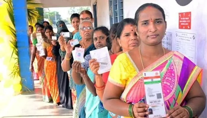 దొంగలకు సద్ది కట్టకండి.. అవినీతి అభ్యర్థులకు ఓటేయకండి! దొంగలకు సద్ది కట్టకండి.. అవినీతి అభ్యర్థులకు ఓటేయకండి!