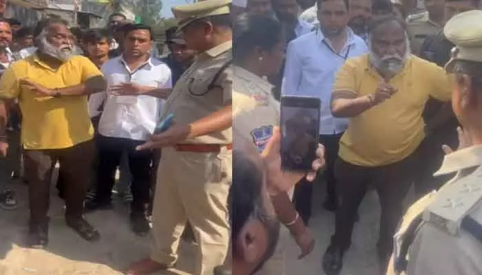 కాంగ్రెస్ అభ్యర్థి కాలర్ పట్టిన సీఐ (వీడియో) కాంగ్రెస్ అభ్యర్థి కాలర్ పట్టిన సీఐ (వీడియో)
