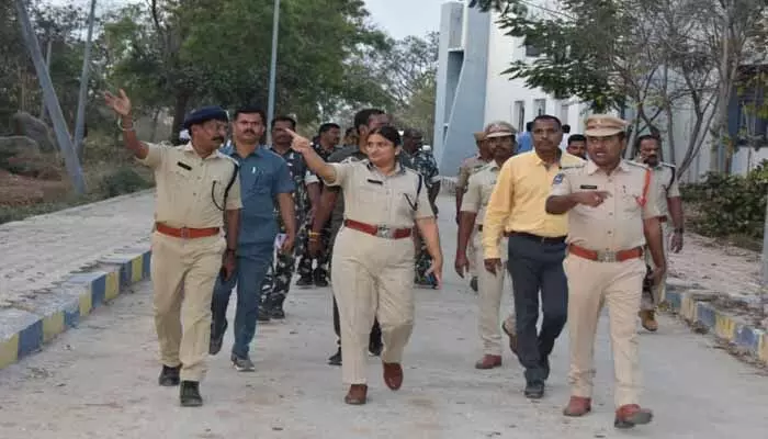 జిల్లాలో ప్రశాంతంగా ముగిసిన మున్సిపల్ ఎన్నికలు జిల్లాలో ప్రశాంతంగా ముగిసిన మున్సిపల్ ఎన్నికలు