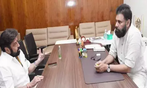 ఏపీ అసెంబ్లీలో ఆసక్తికర సన్నివేశం.. పవన్ ఛాంబర్లో బాలయ్య