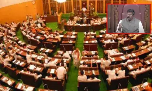 అధికార - విపక్షాల మధ్య మాటల యుద్ధం.. ఏపీ అసెంబ్లీ, మండలి రేపటికి వాయిదా