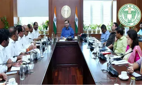 తెలంగాణ  ఉద్యోగులకు శుభవార్త.. 15 రోజుల్లో  న్యూ హెల్త్ స్కీమ్