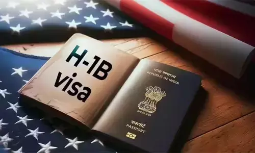 రూటు మారనున్న డాలర్ డ్రీమ్స్!