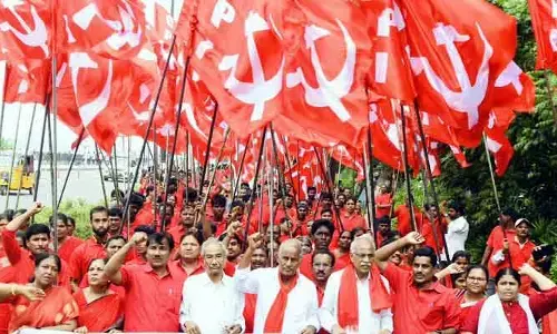 కొత్తగూడెం కార్పొరేషన్‌ సీపీఐ కైవసం