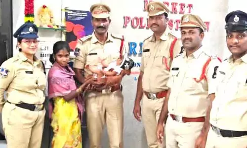 శిశువు అపహరణ కేసును ఛేదించిన మార్కెట్ పోలీసులు