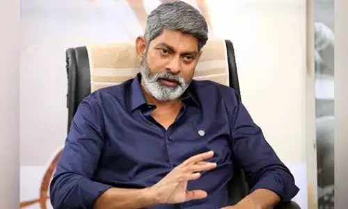 అరవింద సమేత కంటే ఆ క్యారెక్టరంటేనే ఇష్టం: జగపతిబాబు