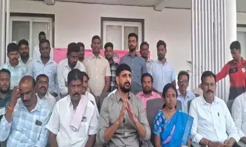 స్ట్రాంగ్ రూమ్ ఘటన పై పూర్తి విచారణ జరగాలి : ఎమ్మెల్యే పాడి కౌశిక్ రెడ్డి