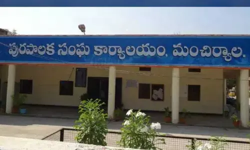 దేవుడి మీద ఒట్టు పెట్టి, మా డబ్బులు తిరిగి ఇవ్వు.. ఓడిన అభ్యర్థి హంగామా
