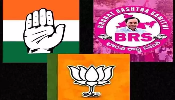 హంగ్ మున్సిపాలిటీల్లో కొనసాగుతున్న సస్పెన్స్.. కింగ్ మేకర్గా గులాబీ పార్టీ! హంగ్ మున్సిపాలిటీల్లో కొనసాగుతున్న సస్పెన్స్.. కింగ్ మేకర్గా గులాబీ పార్టీ!