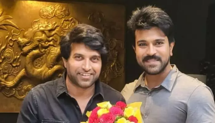 చికిరి చికిరిలో హైలైట్ అయినా ఆ ఐడియా రామ్ చరణ్దే.. జానీ మాస్టర్ చికిరి చికిరిలో హైలైట్ అయినా ఆ ఐడియా రామ్ చరణ్దే.. జానీ మాస్టర్