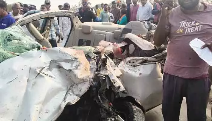 ‘బ్లాక్ డే’ రోజే మరో ప్రమాదం.. ముగ్గురు జవాన్లు మృతి ‘బ్లాక్ డే’ రోజే మరో ప్రమాదం.. ముగ్గురు జవాన్లు మృతి