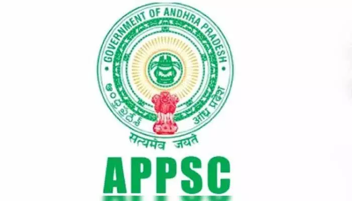 ఆ డెయిరీ నుంచే పాల సరఫరా.. రాజమండ్రి ఘటనపై ప్రభుత్వం సీరియస్ ఆ డెయిరీ నుంచే పాల సరఫరా.. రాజమండ్రి ఘటనపై ప్రభుత్వం సీరియస్