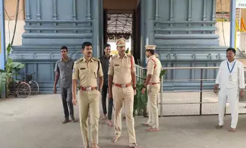 కాళేశ్వరంలో పటిష్ట బందోబస్తు