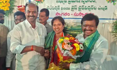 గద్వాల చైర్మన్ పీఠాన్ని కైవసం చేసుకొన్న కాంగ్రెస్ పార్టీ