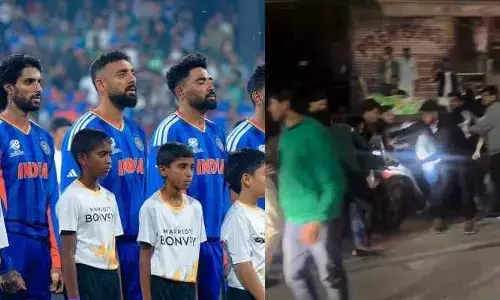 పాకిస్తాన్ ఓట‌మిపై సంబ‌రాలు..చిత‌క‌బాదిన పోలీసులు, వీడియో వైర‌ల్‌