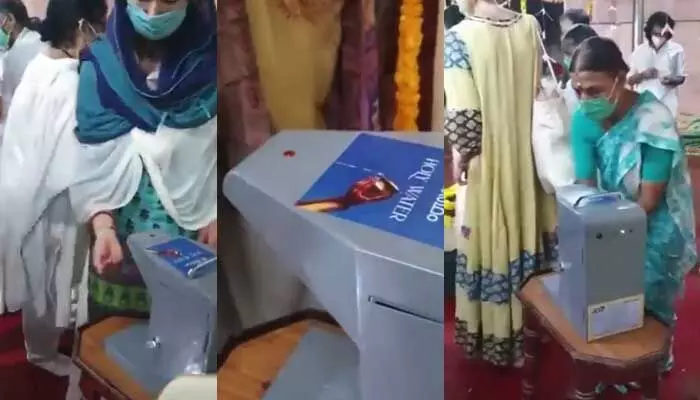 ఆలయాల్లో కొత్త టెక్నాలజీ.. వైరల్ అవుతున్న వీడియో ఆలయాల్లో కొత్త టెక్నాలజీ.. వైరల్ అవుతున్న వీడియో