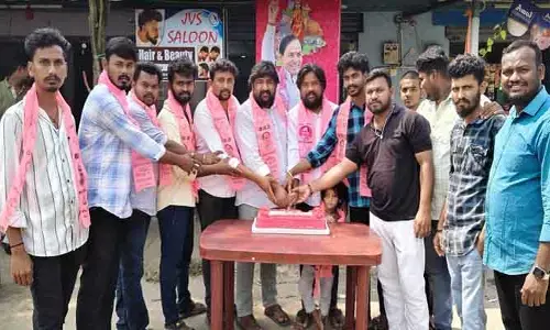 ఘ‌నంగా కేసీఆర్ జ‌న్మ‌దిన వేడుక‌లు