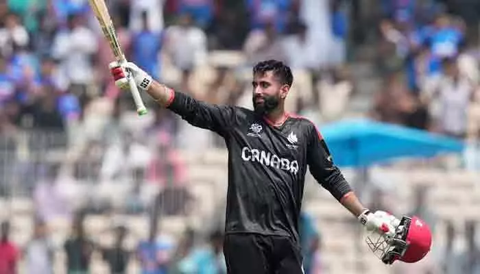 టీ20 ప్రపంచకప్లో యువ్రాజ్ సమ్రా సరికొత్త రికార్డు.. న్యూజిలాండ్పై విధ్వంసకర సెంచరీ టీ20 ప్రపంచకప్లో యువ్రాజ్ సమ్రా సరికొత్త రికార్డు.. న్యూజిలాండ్పై విధ్వంసకర సెంచరీ