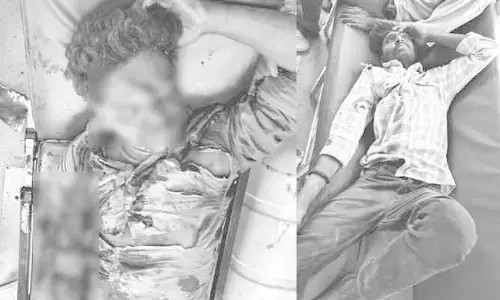 డివైడ‌ర్ ని ఢీ కొన్న బైకు.. ఒక‌రికీ తీవ్ర గాయాలు