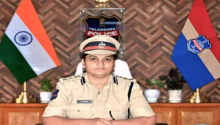 శివాజీ జయంతి శాంతియుతంగా నిర్వహించాలి : ఎస్పీ జానకి శివాజీ జయంతి శాంతియుతంగా నిర్వహించాలి : ఎస్పీ జానకి