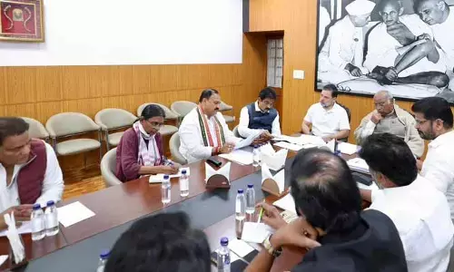 T CONGRESS:  ఖర్గే, రాహుల్‍తో టీ కాంగ్రెస్ ముఖ్య నేతలు భేటీ