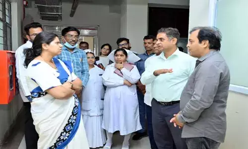ప్రభుత్వ జనరల్ ఆసుపత్రిని తనిఖీ చేసిన కలెక్టర్