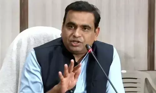 రెడ్ బుక్, పింక్ బుక్‌పై మాట్లాడాల్సిన అవసరం లేదు.. కేటీఆర్‌కు కాంగ్రెస్ ఎంపీ కౌంటర్
