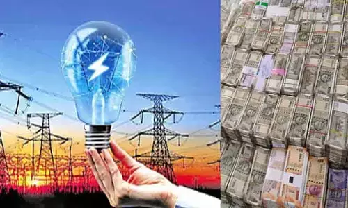 గద్వాల విద్యుత్ శాఖలో అవినీతి అధికారుల బాగోతం బట్టబయలు