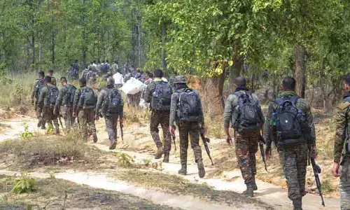 నక్సల్ వ్యతిరేక ఆపరేషన్లపై వదంతులు నమ్మొద్దు: బస్తర్ ఐజీ సుందర్ రాజ్