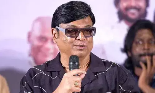 ఎవరి కోసమో నేను మారే ప్రసక్తి లేదు.. ట్రోల్ చేసుకుంటే చేసుకోండంటూ నరేష్ సెన్సేషనల్ కామెంట్స్