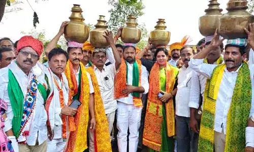 గిరిజ‌నుల ఆరాధ్య దైవం సంతు సేవాలాల్ మ‌హారాజ్