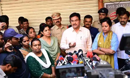 అమీర్‌పేట‌లో అగ్నిప్రమాదం.. 50 మందికి పైగా సేఫ్.. హైడ్రా కమిషనర్ కీలక వ్యాఖ్యలు