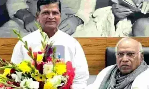 ‘రాజ్యసభ సీటు ఇవ్వండి’.. ఖర్గేతో చిన్నారెడ్డి భేటీ