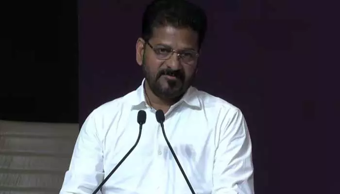 హైదరాబాద్లో ఏఐ వార్ రూమ్..ఏఐ సమ్మిట్లో రేవంత్ రెడ్డి కీలక వ్యాఖ్యలు హైదరాబాద్లో ఏఐ వార్ రూమ్..ఏఐ సమ్మిట్లో రేవంత్ రెడ్డి కీలక వ్యాఖ్యలు