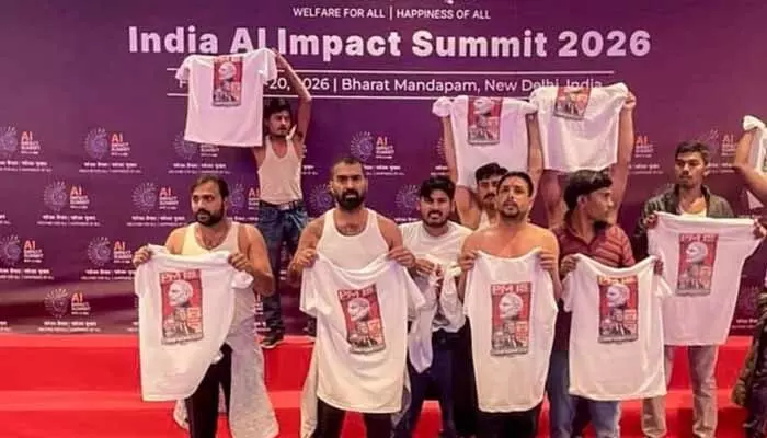 ఏఐ సమ్మిట్లో యూత్ కాంగ్రెస్ ఆందోళన కేసు.. నలుగురికి కస్టడీ విధించిన కోర్టు ఏఐ సమ్మిట్లో యూత్ కాంగ్రెస్ ఆందోళన కేసు.. నలుగురికి కస్టడీ విధించిన కోర్టు