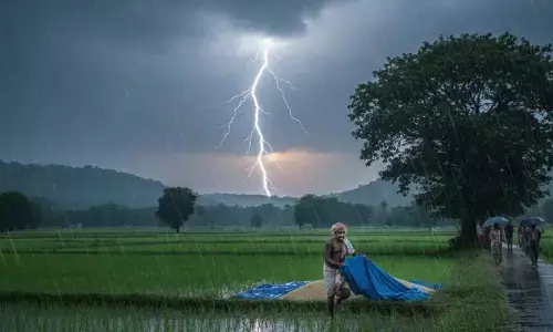 ఏపీకి భారీ వర్షసూచన.. ఈ జిల్లాలకు అలర్ట్