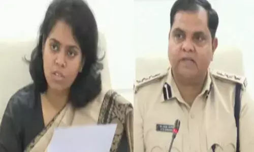 రాజమండ్రి మృతుల పోస్టుమార్టం రిపోర్ట్స్ వచ్చాకే చర్యలు : జిల్లా కలెక్టర్, ఎస్పీ