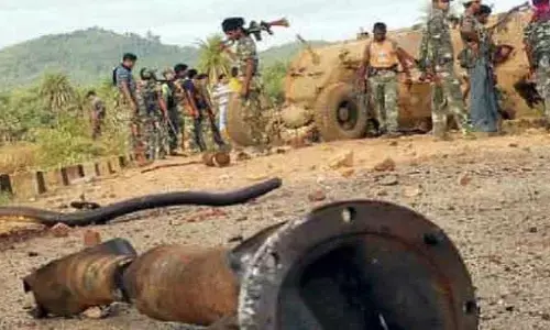 IED BLAST: ఎస్‌టీఎఫ్ జవాన్‌కు తీవ్ర గాయాలు