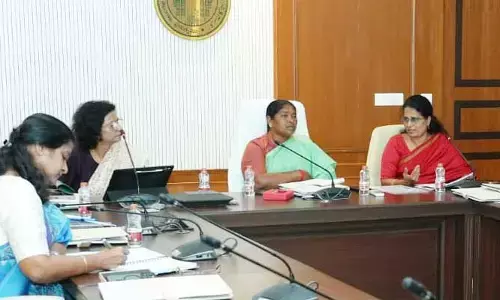 TG: పాఠ్యాంశాలలో మార్పులు అవసరం: మంత్రి సీతక్క