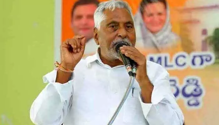 మత్స్యకారులకు నగదు బదిలీ అమలు చేయండి మత్స్యకారులకు నగదు బదిలీ అమలు చేయండి