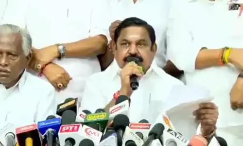తమిళనాడు అసెంబ్లీ ఎన్నికలు.. AIADMK మూడో విడత హామీల విడుదల